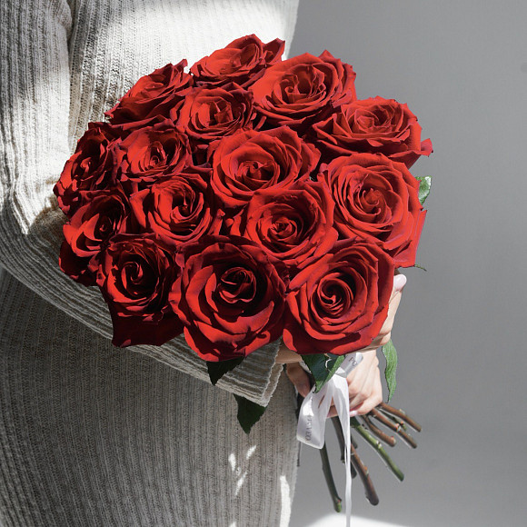 Букет из 15 красных роз Эксплорер (Premium)